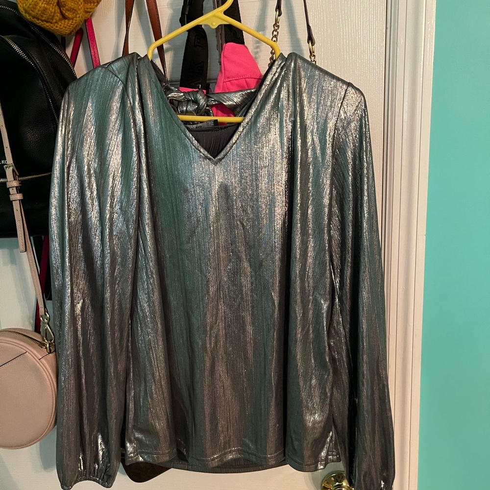 womens blouse